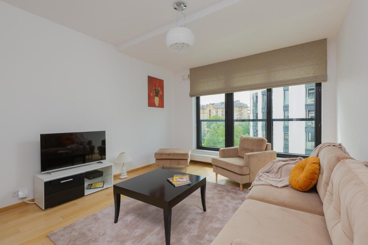Dzielna Apartment Warsaw Wola By Noclegi Renters Exteriér fotografie