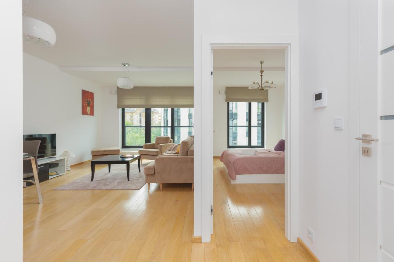 Dzielna Apartment Warsaw Wola By Noclegi Renters Exteriér fotografie
